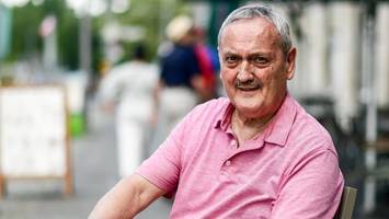 25 jahre wowereits outing: was es für zwei schwule berliner bis heute bedeutet