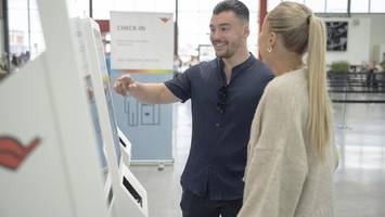 aida testet self-check-in – die kreuzfahrt soll vom flughafen lernen