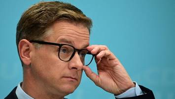 Warken ins Kanzleramt, Linnemann als Minister: Merz baut um – mit hohem Risiko