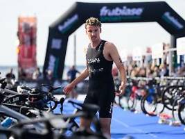 gegner muss barfuß rennen: verrückter schuhklau wirbelt meisterschafts-triathlon durcheinander