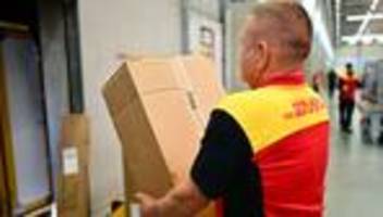 Hantelscheiben und Katzenstreu: DHL will für schwere Pakete branchenweit Zustellung zu zweit