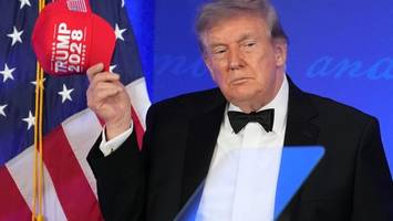 Friedhofsstille für Trump: Wie das Korrespondenten-Dinner zur Peinlichkeit geriet