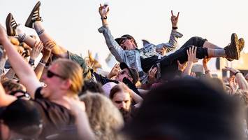 Unterhose kann, Gummistiefel muss: Überlebenstipps für das Wacken Open Air