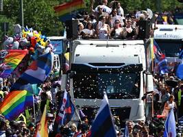 CSD-Parade am Samstag: Berlin feiert Christopher Street Day