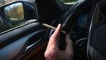 Bekifft am Steuer: Mehr Fahrten unter Cannabis: Was steckt hinter dem Anstieg?
