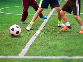part of the game: für john ist fußball alles