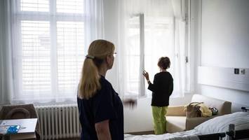 charité-station für unheilbar kranke: „man weint auch mal mit den patienten“