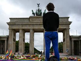 Angriff auf den CSD: Absolute Sicherheit gibt es nicht, aber mehr Sicherheit wäre möglich