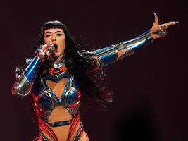 Leute: Katy Perry poltert gegen Trump