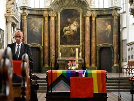 Nach dem CSD-Anschlag: Merz sagt, der Hass fange klein an – und versäumt es, dagegen anzugehen