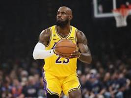 James spielt auf billig: In der NBA schießt plötzlich ein Giganten-Team aus dem Boden