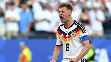 Rudi Völler: Joshua Kimmich soll Kapitän der Nationalmannschaft bleiben