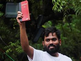 Indien: Der Chef der Kakerlaken feiert seinen ersten großen Erfolg