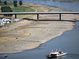 gütertransport: niedrigwasser auf dem rhein schränkt schifffahrt ein