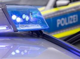 prügel und schnittverletzungen: mädchen nach brutaler attacke auf schwestern verhaftet