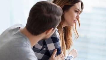 psychotherapeut: in diesen fällen sollte man eine affäre für sich behalten