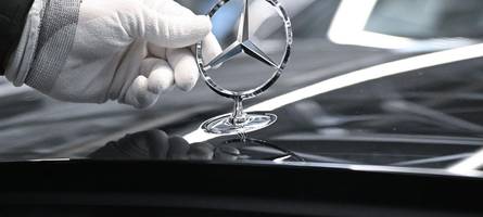 Mercedes macht mehr Gewinn, aber Pkw-Sparte schwächelt