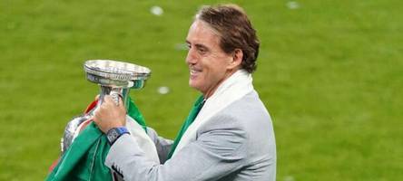 Chaos im italienischen Fußball: Mancini wird statt Pirlo neuer Nationaltrainer