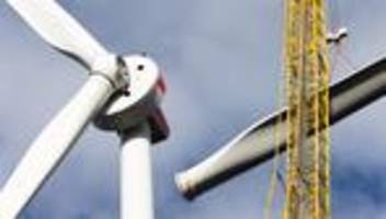 eeg-reform und netzpaket: kabinett beschließt erneuerbare-energien-gesetz von katherina reiche