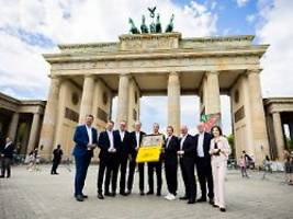 Grand Départ in Berlin?: Äußerst attraktive Bewerbung begeistert Tour-de-France-Boss