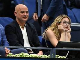 Liebe dich, Jazzy: Andre Agassi zeigt sich mit seiner Tochter