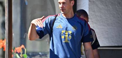 fc bayern münchen: manuel neuer deutet karriereende an