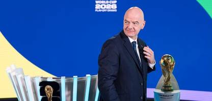 gianni infantino: empörung über pläne zum verkauf von wm-anteilen