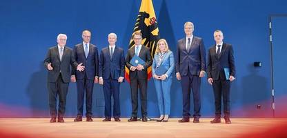 Frank-Walter Steinmeier ernennt neue CDU-Minister