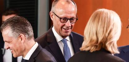 Friedrich Merz: Statement des Kanzlers zu CDU-Personalumbau im Livestream