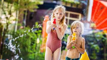 kind will bei hitze nicht trinken? so beugen eltern dehydrierung vor