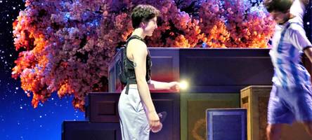 hinter den kulissen von cirque du soleil alizé: wie artisten die grenzen der illusionskunst ausloten