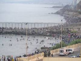 Migranten-Ansturm auf Ceuta: Italien fordert Ausschluss Spaniens aus dem Schengen-Raum